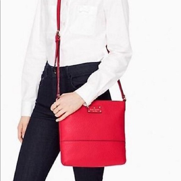 kate spade Handbags - Kate Spade Bay Street Cora Crossbody